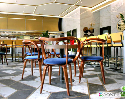 novoe-bistro-ot-azbuki-vkusa-v-zdanii-smolenskogo-gastronoma-5